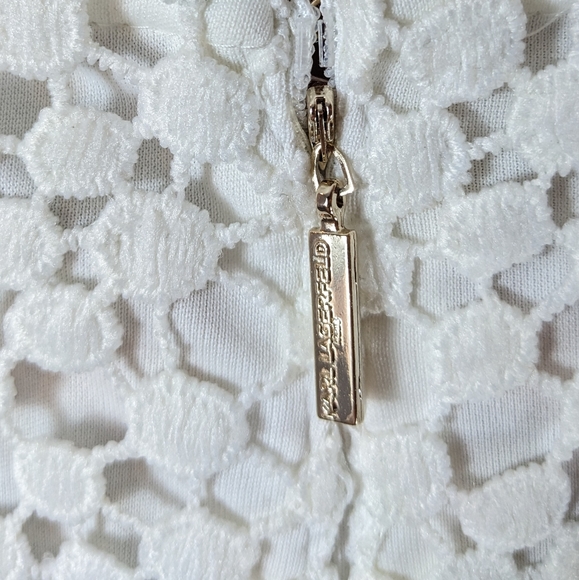 Karl Lagerfeld Paris White Bell Sleeve Eyelet Lace Dress New With Tags SIze 8 - Picture 13 of 14